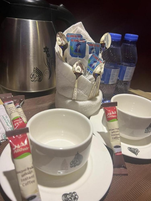 1 Land Premium Hotel image 20