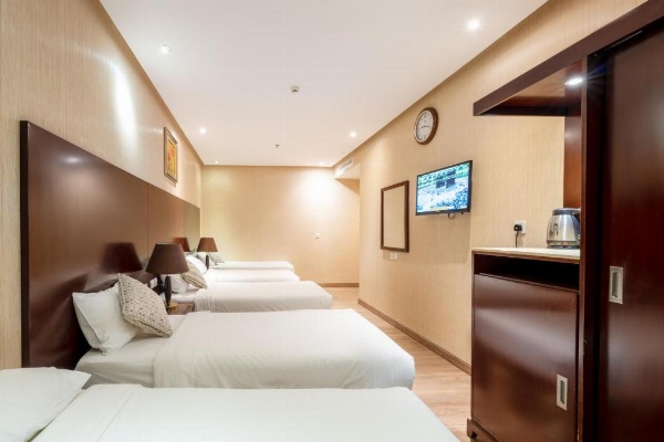 1 Land Premium Hotel image 25