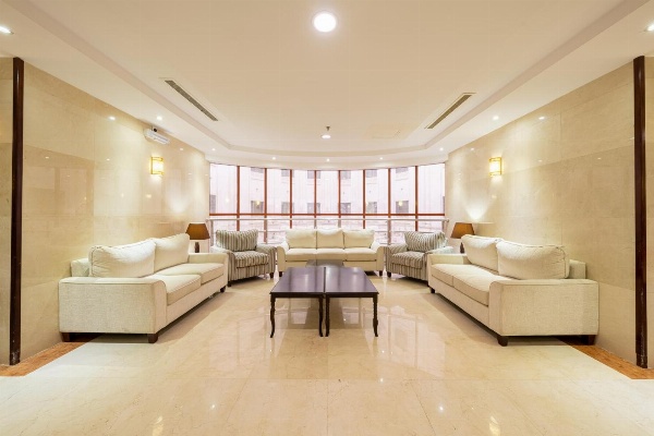 1 Land Premium Hotel Main image